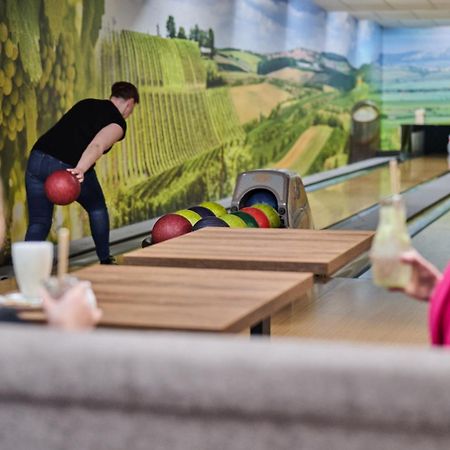 Hotel Akademie Chocerady Zewnętrze zdjęcie