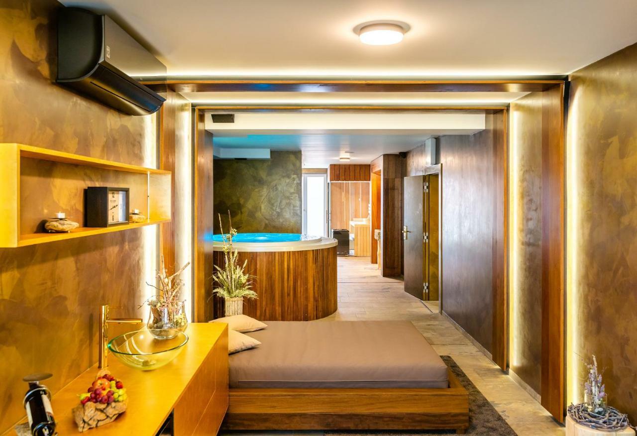 Hotel Akademie Chocerady Zewnętrze zdjęcie